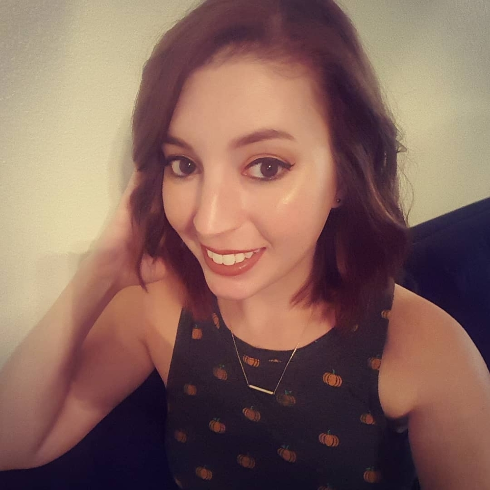 Meet your Posher, Ashley